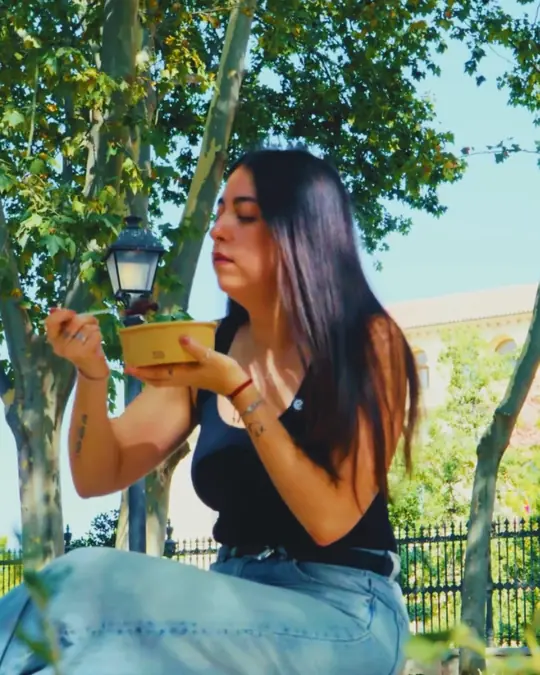 El bowl en la plaza de Cervantes